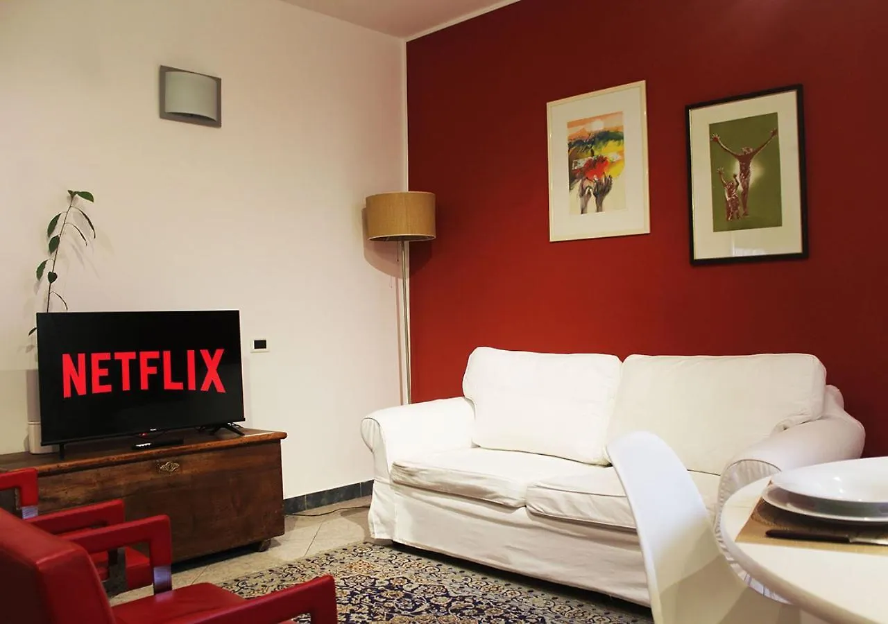 Cozy Apartment In The Heart Of Bologna Italy