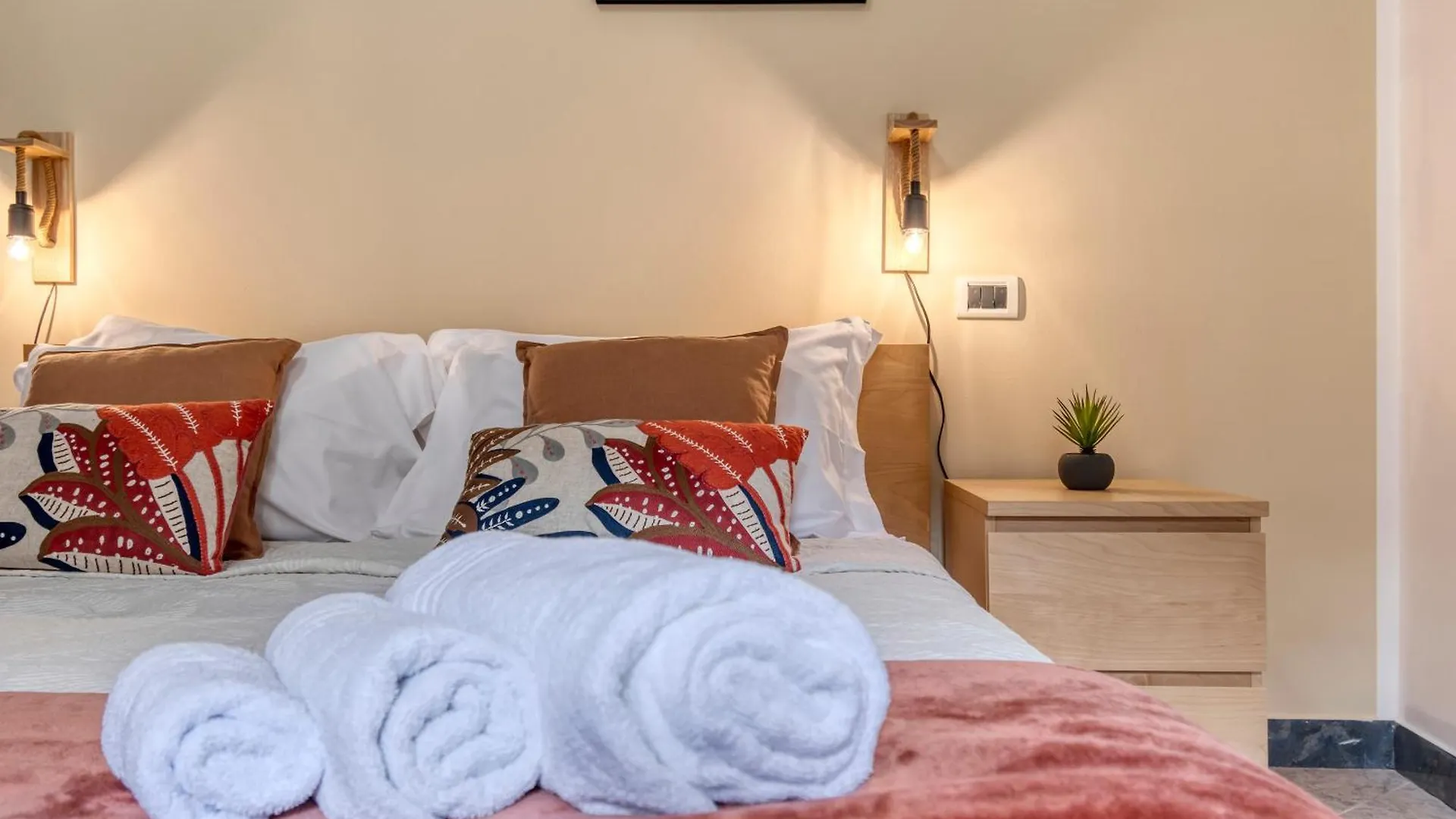 Cozy Apartment In The Heart Of בולוניה