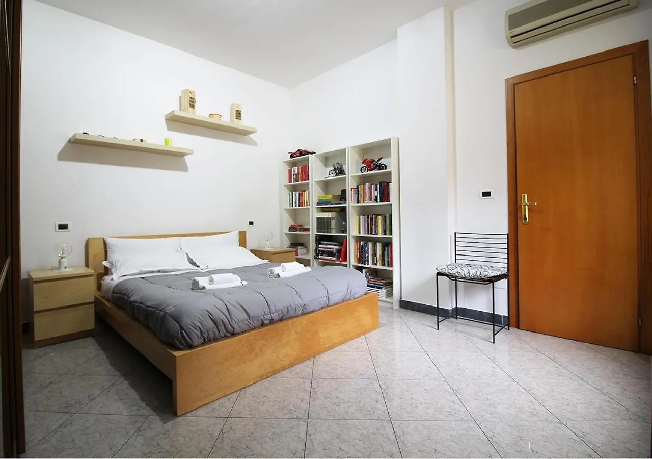 Cozy Apartment In The Heart Of Bolonia